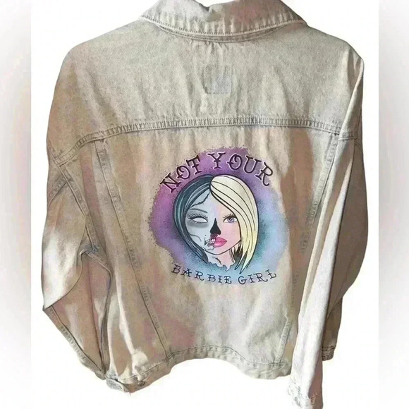 Wild Fable XL bleached denim‎ jacket.”I’m not your Barbie girl”screen print.NWOT - Picture 1 of 7